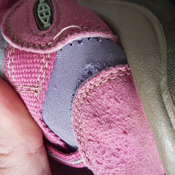 Keen Newport H2 Waterproof Hiking Outdoor Pink Purple Kids Sandals Size 4 - Picture 14 of 16